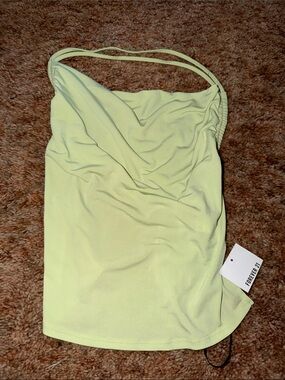 Women's backless halter top